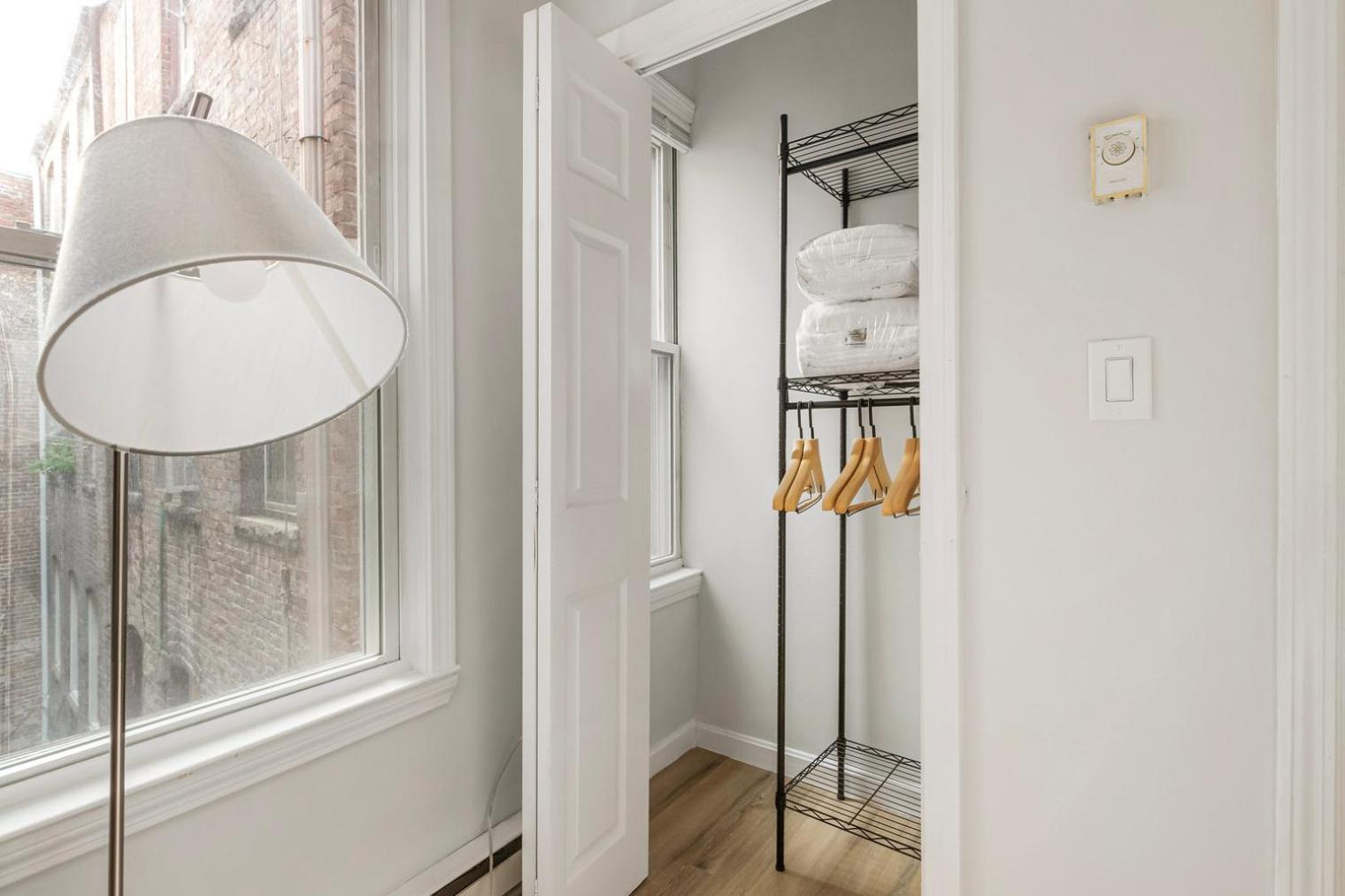 North End 3br W Wd Nr Restaurants Bos-793 Apartment