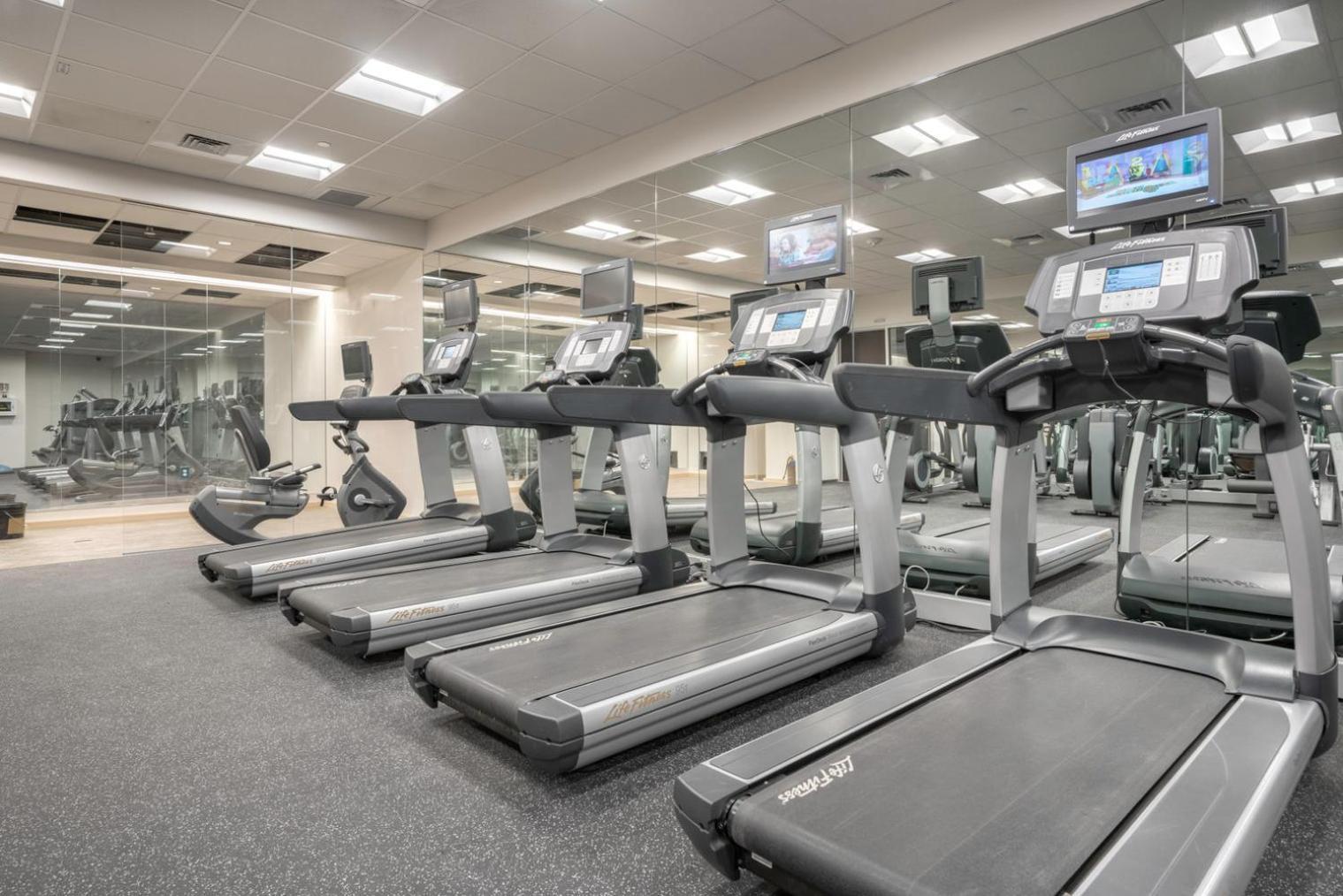 Apartment North Station 2br W Wd Gym Nr Td Garden Bos-812