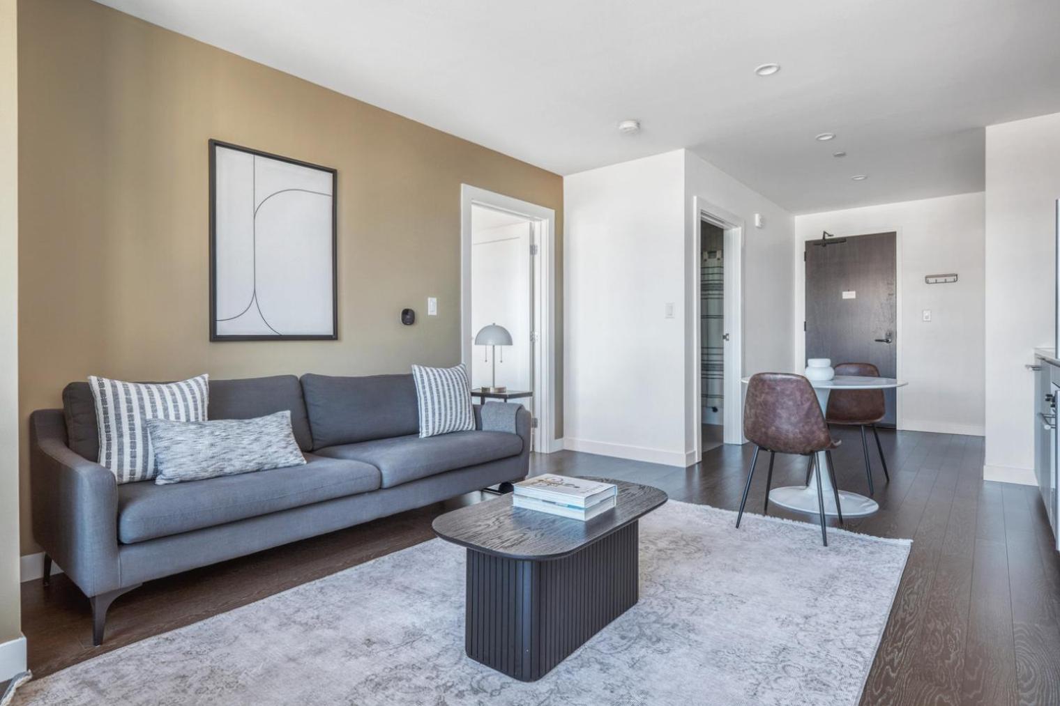Apartment Fenway 1br W Wd Roof Gym Nr Fenway Park Bos-857