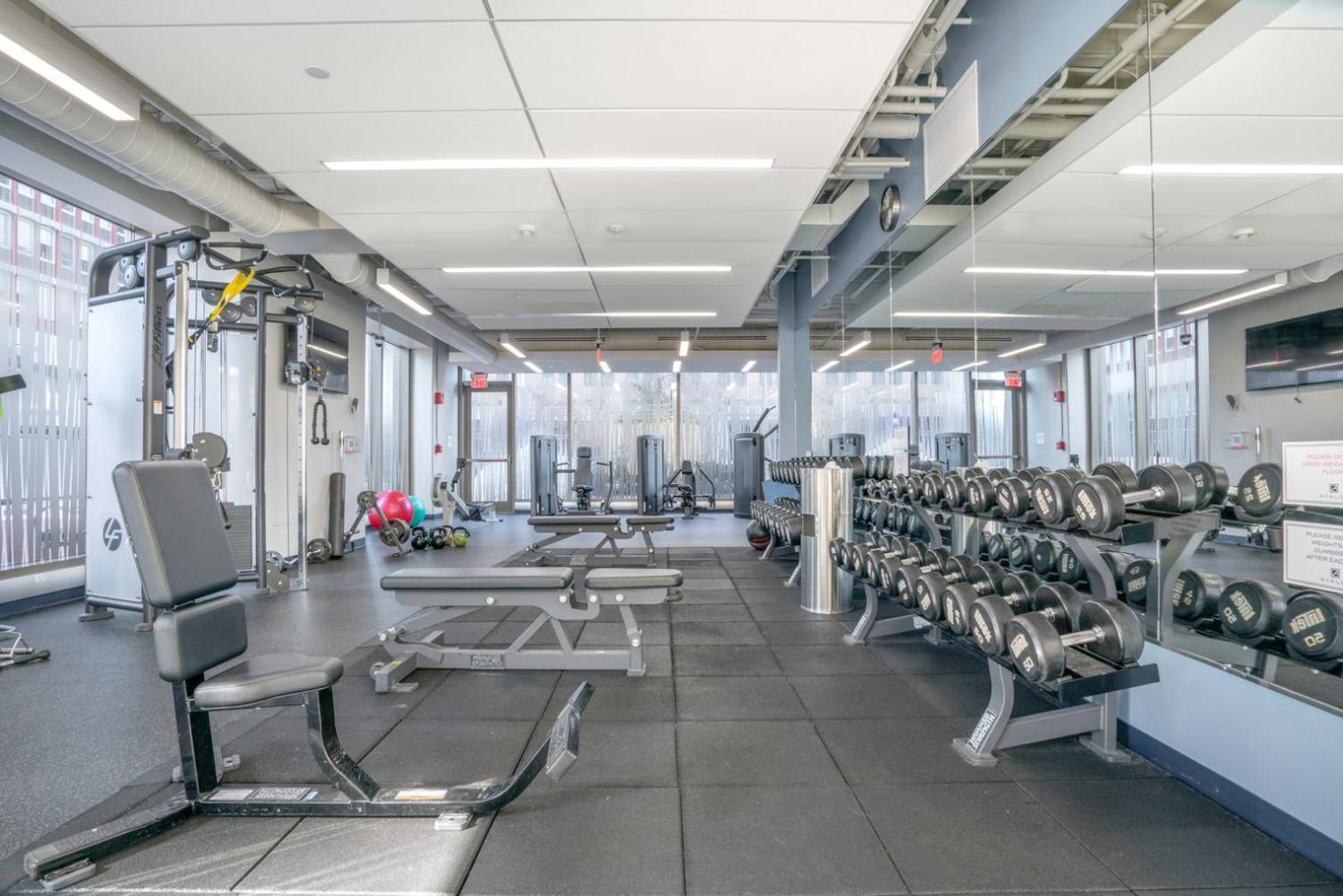 Back Bay 1br W Gym Doorman Nr Copley Mall Bos-249 Boston