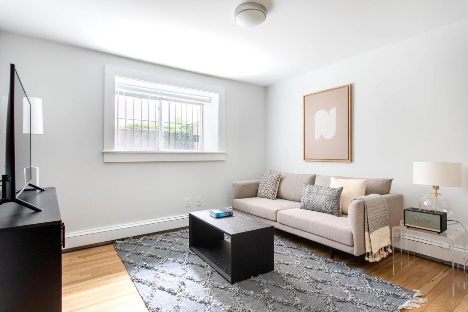 Brighton 2br W Wd By Restaurants Shops Bos-395