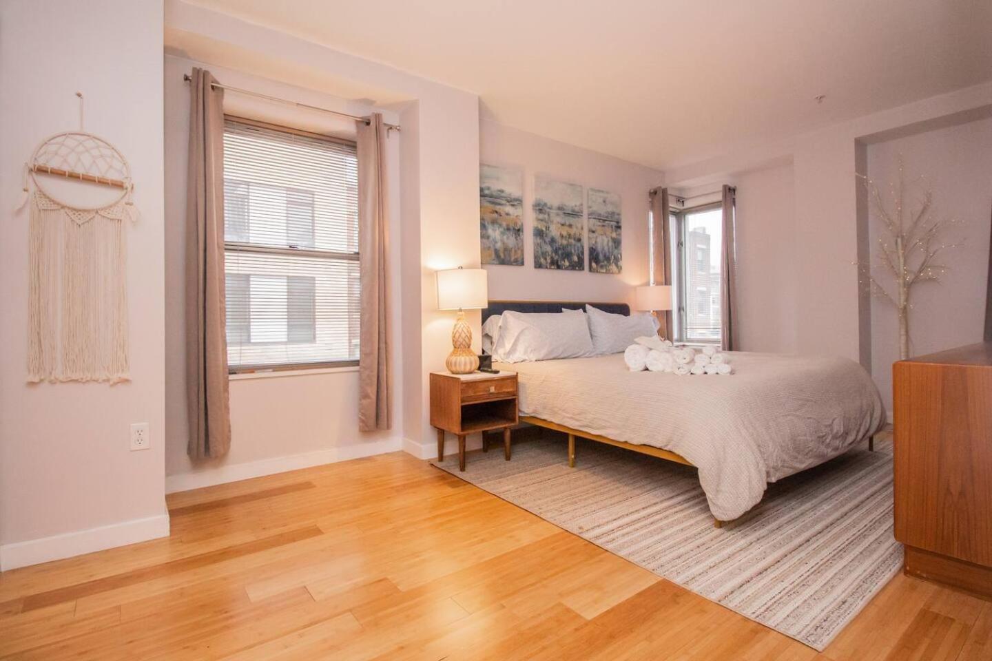 Luxury 2bed, 2bath, Near Bu, Hospitals, Fenway Apartment
