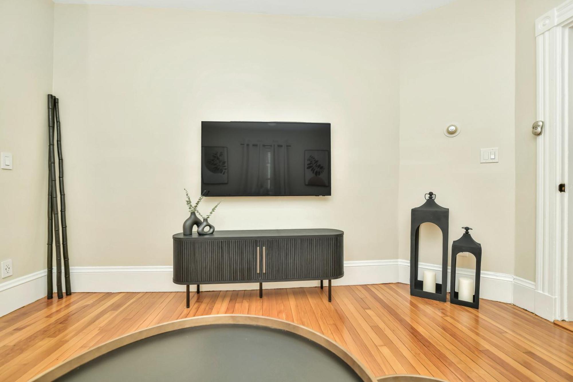 Comfort Iv Apartment Boston