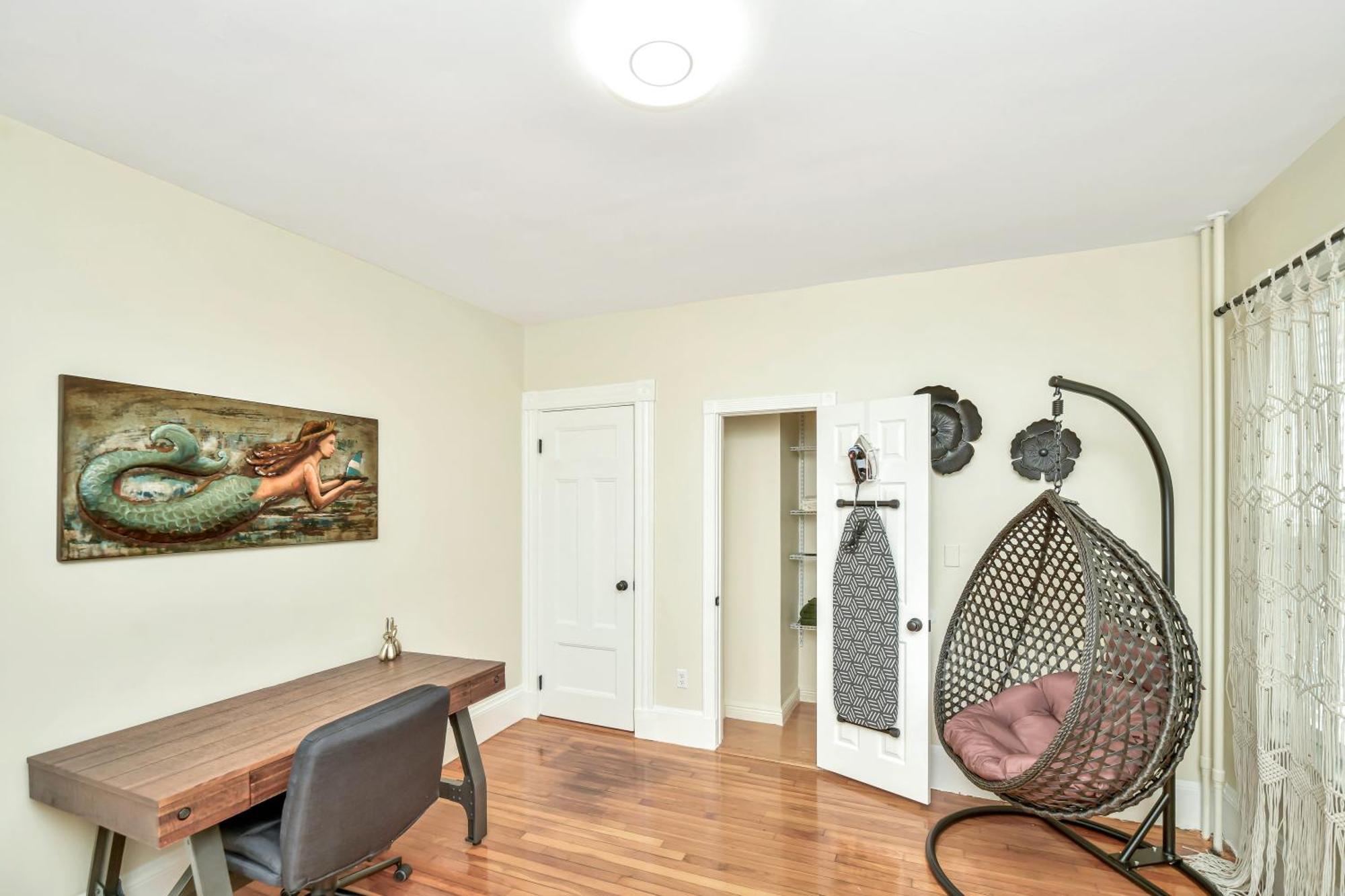 Apartment Comfort Iv *