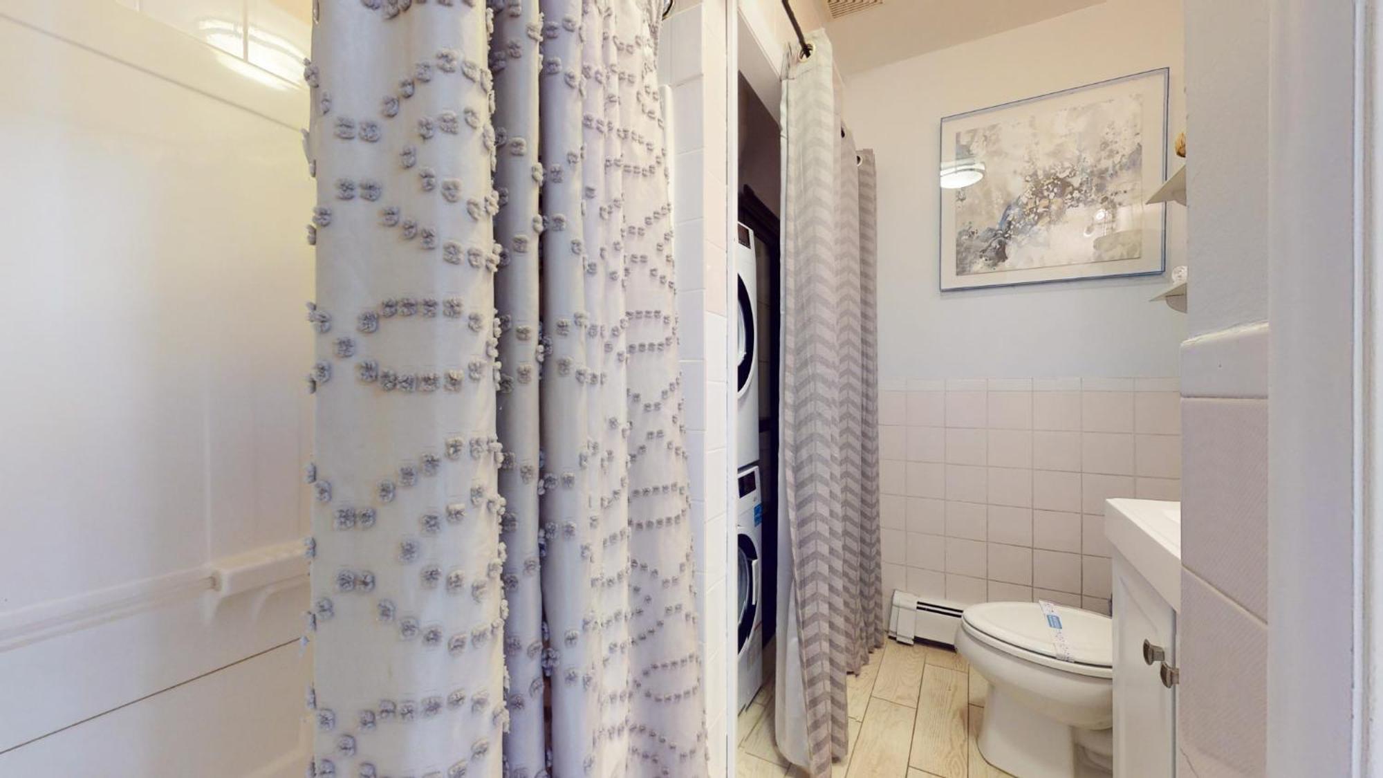 Chic 2br With Modern Comforts Apartment Boston