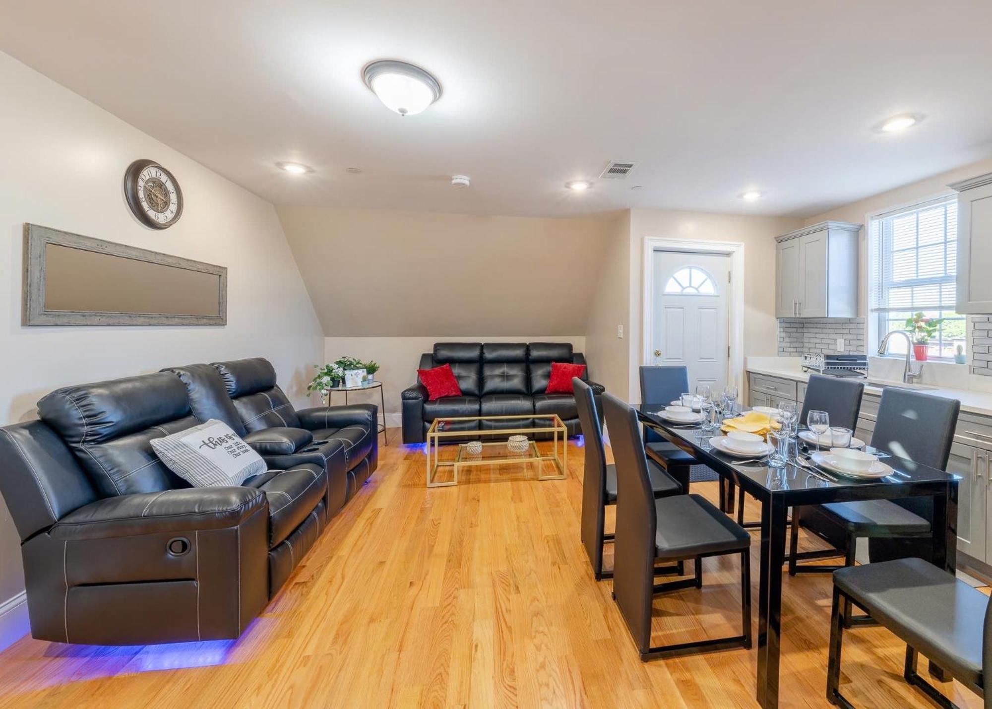 233-3 New! Family Escape -space & Serenity *