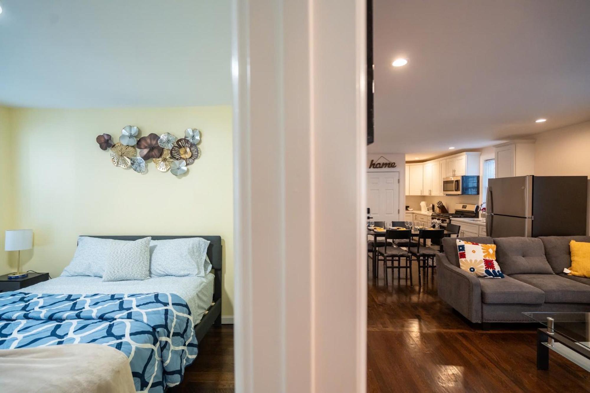 Apartment 30-1 New! Full Comfort - Spacious 1St-Floor Apt