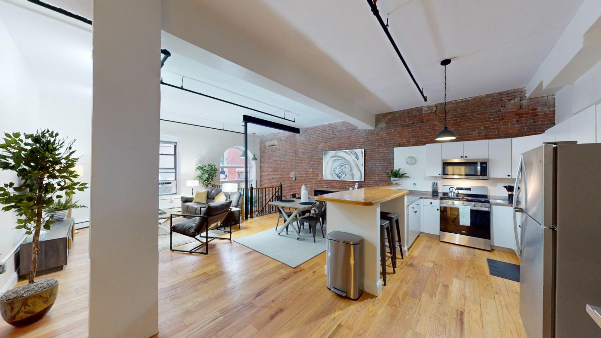 2 Level, 2 Bed With Office In Back Bay Apartment Boston