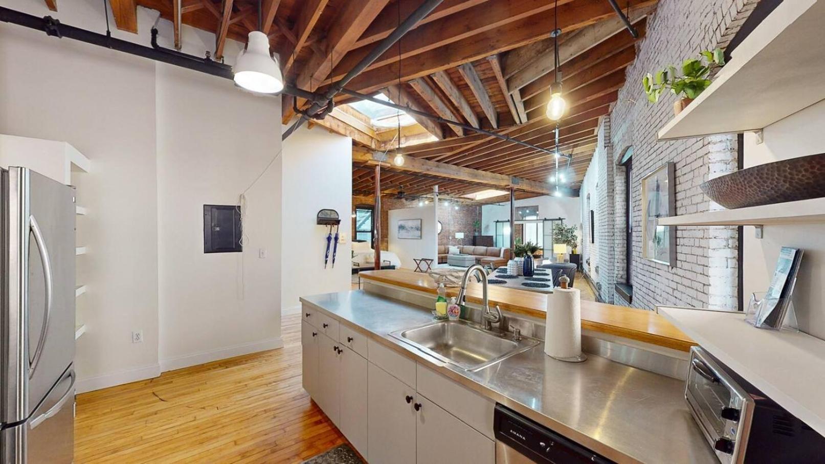 Apartment Destiny Lofts' Copley *
