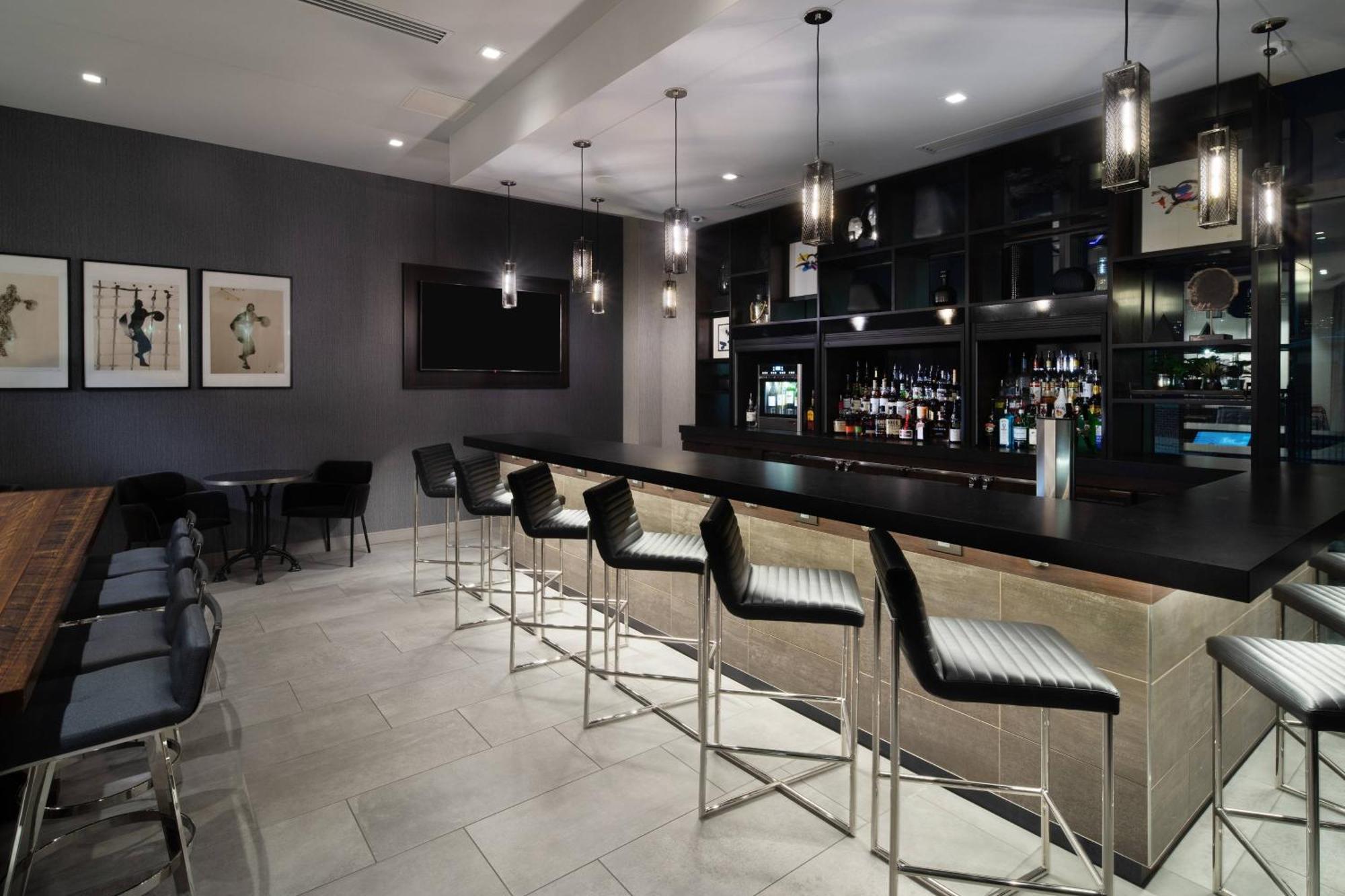 Downtown/south End 3* Boston
