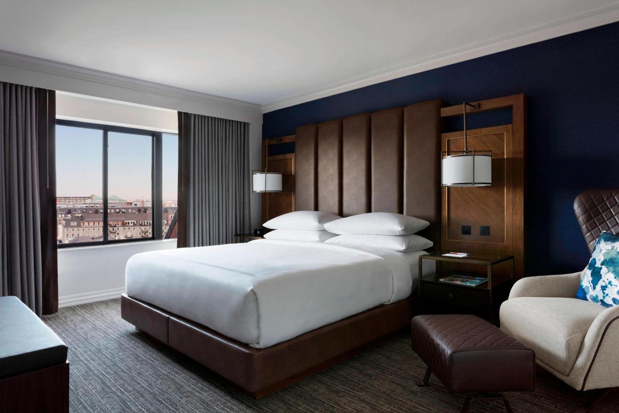 Marriott Long Wharf Hotel