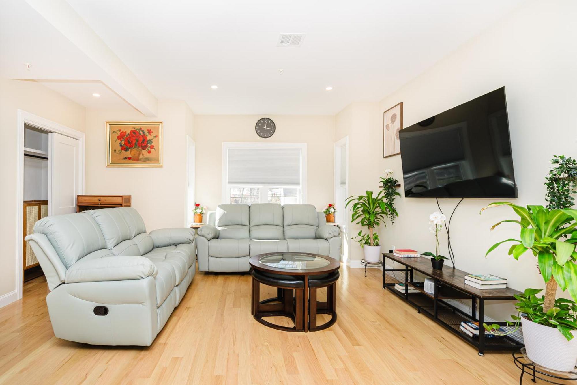 60-2 Newly Built & Lovely In Apartment Boston