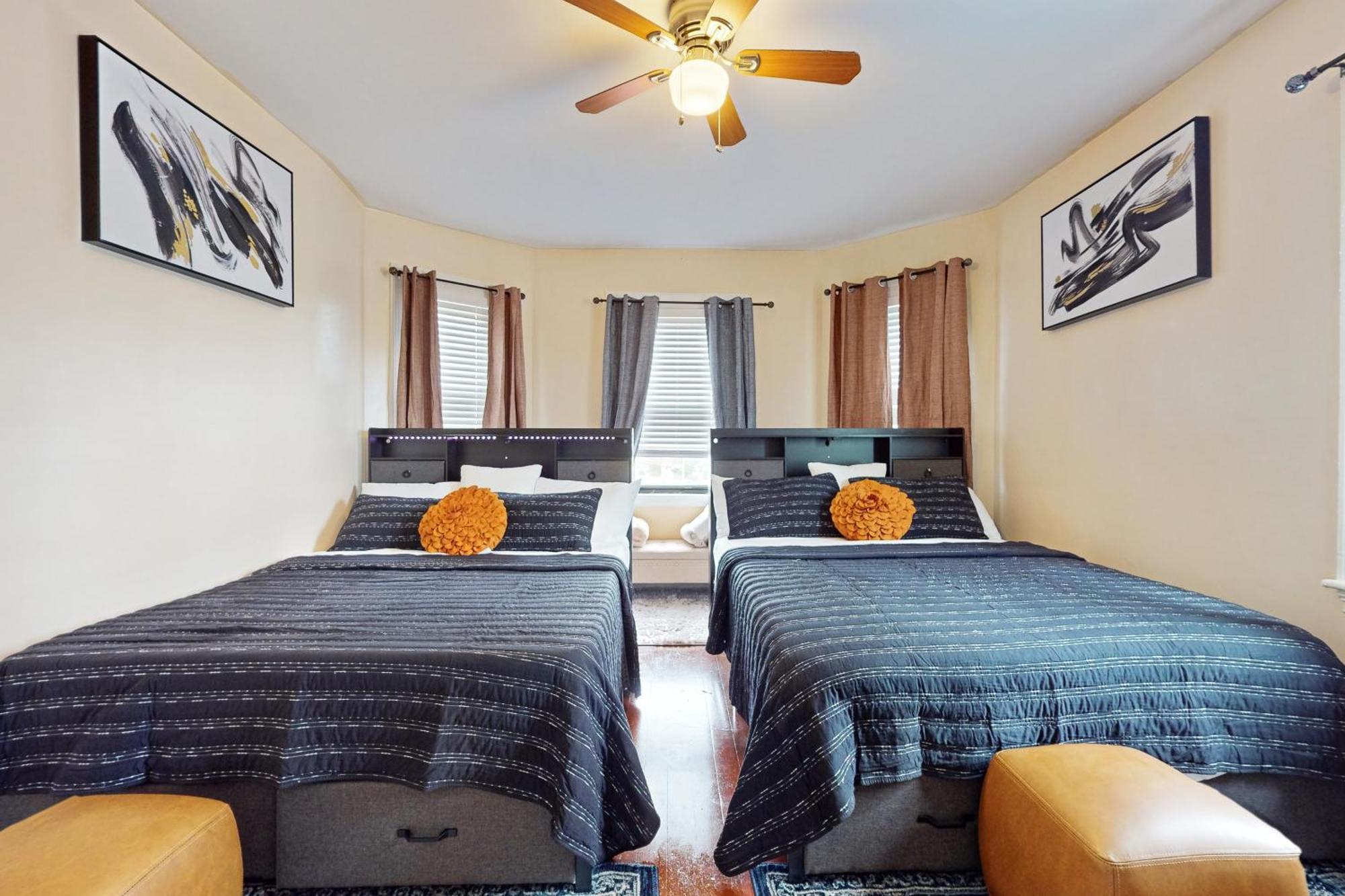 Boston's Convenient Gem Holiday home *