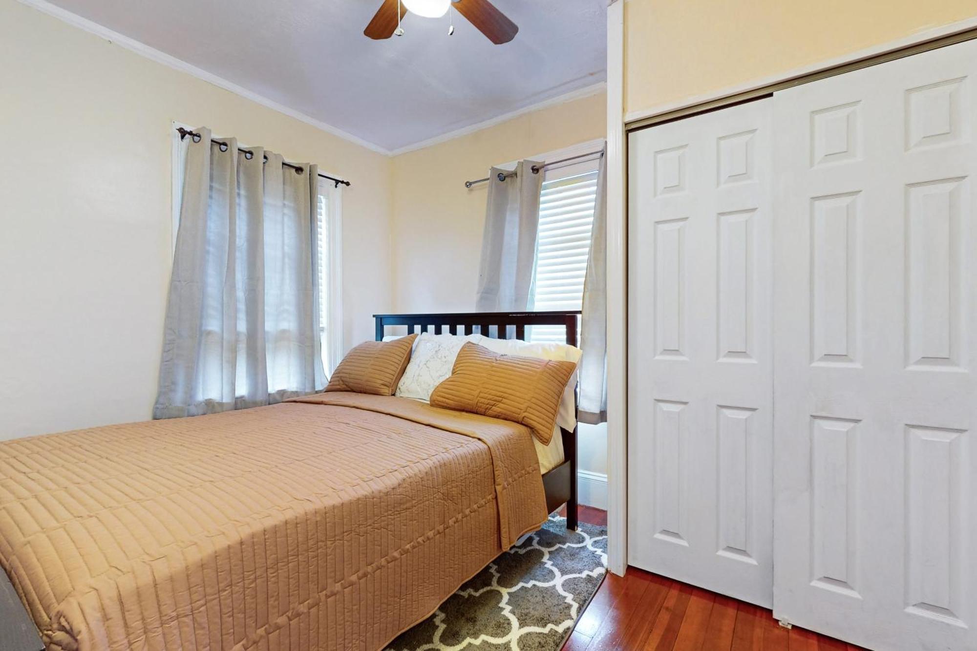 Boston's Convenient Gem Holiday home Boston