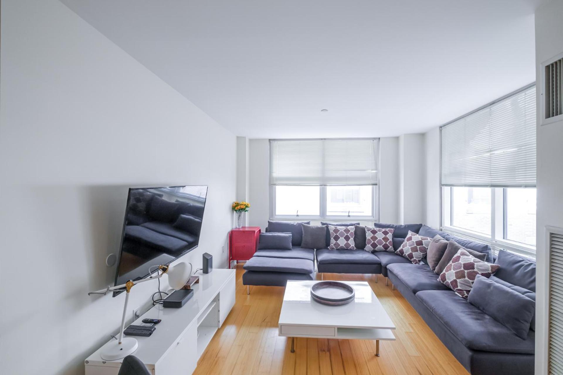 Furnished In Downtown Apartment *
