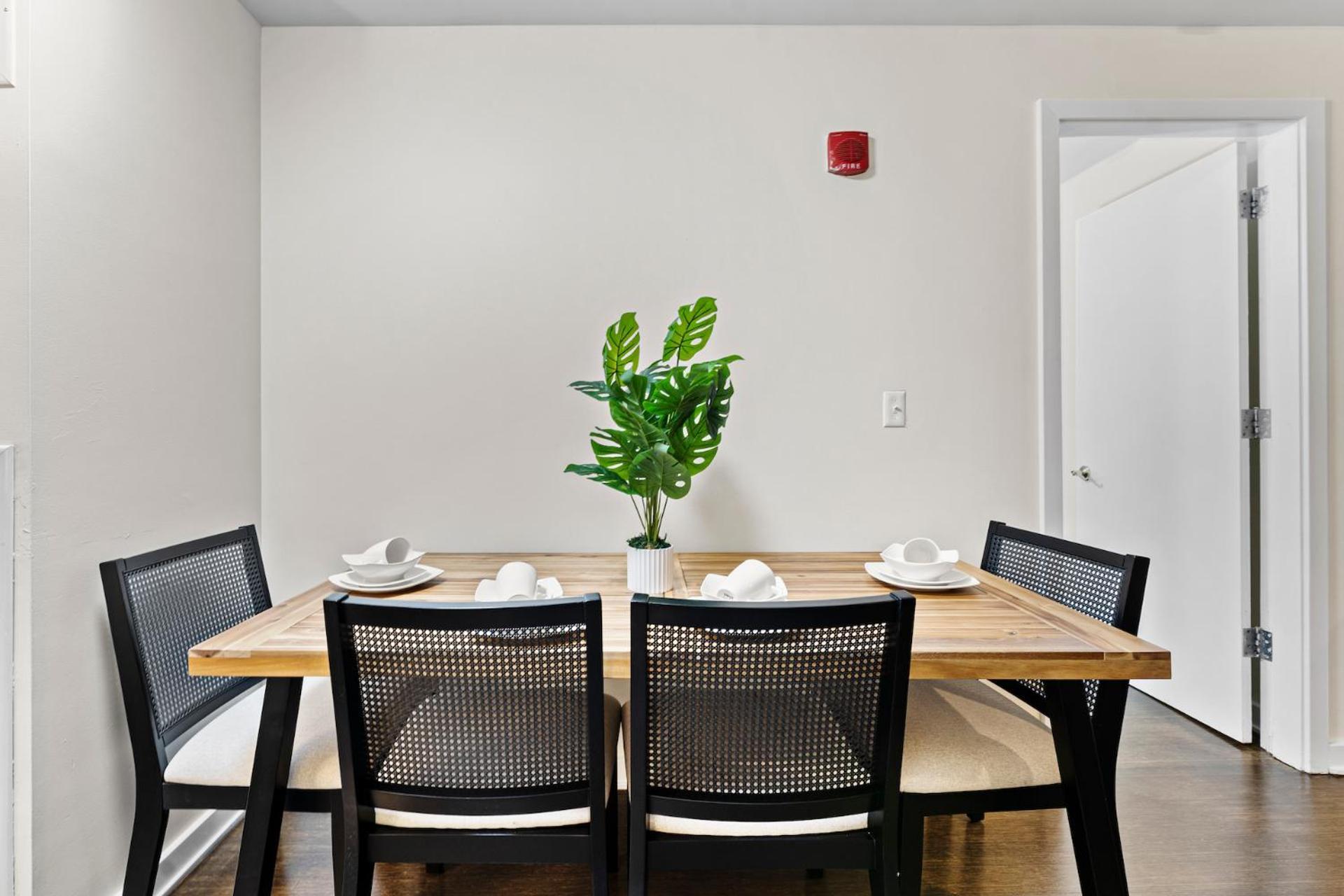 Apartment Furnished In Downtown
