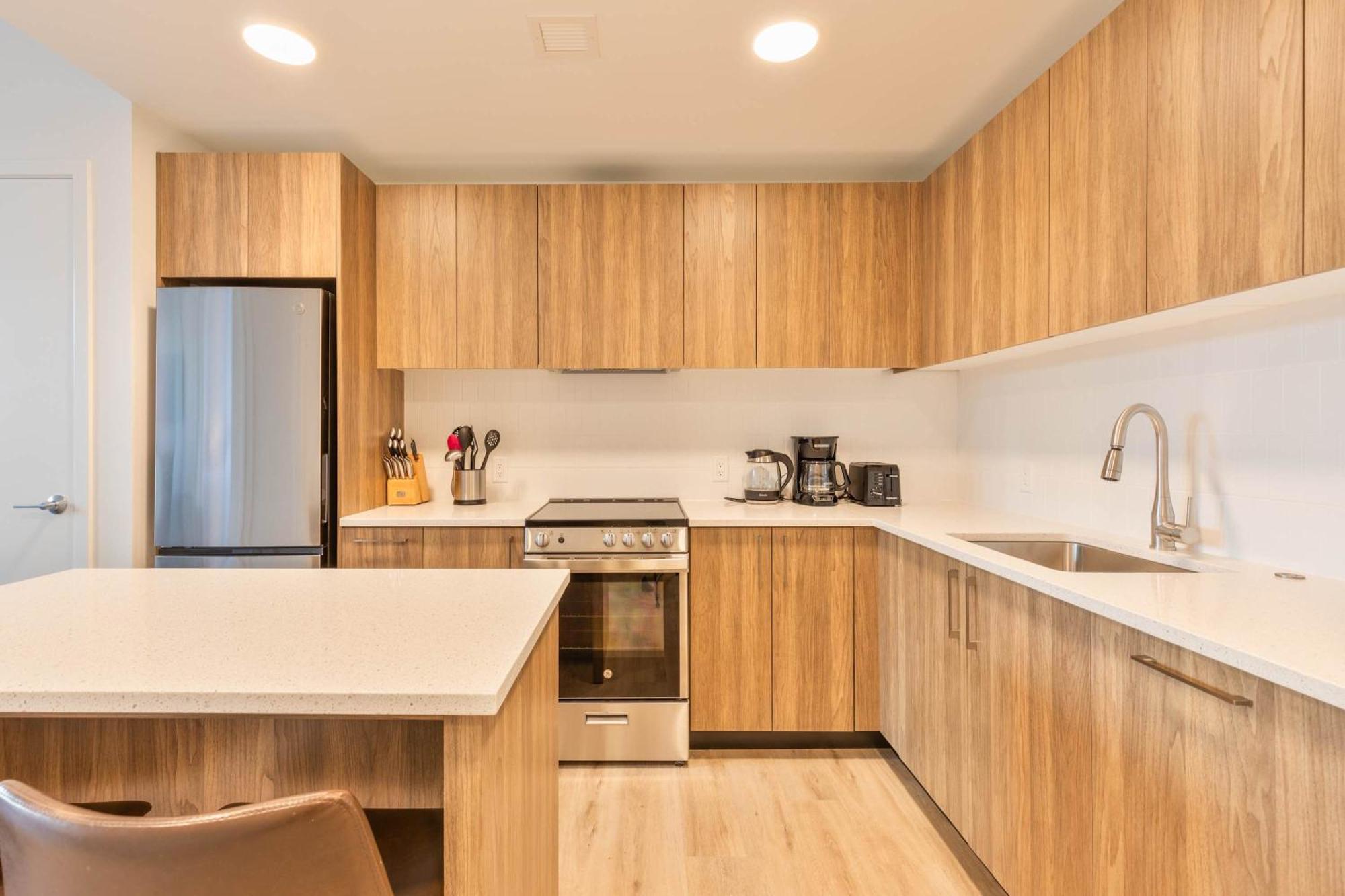Apartment Gorgeous With Kitchen - Idl-424 Boston