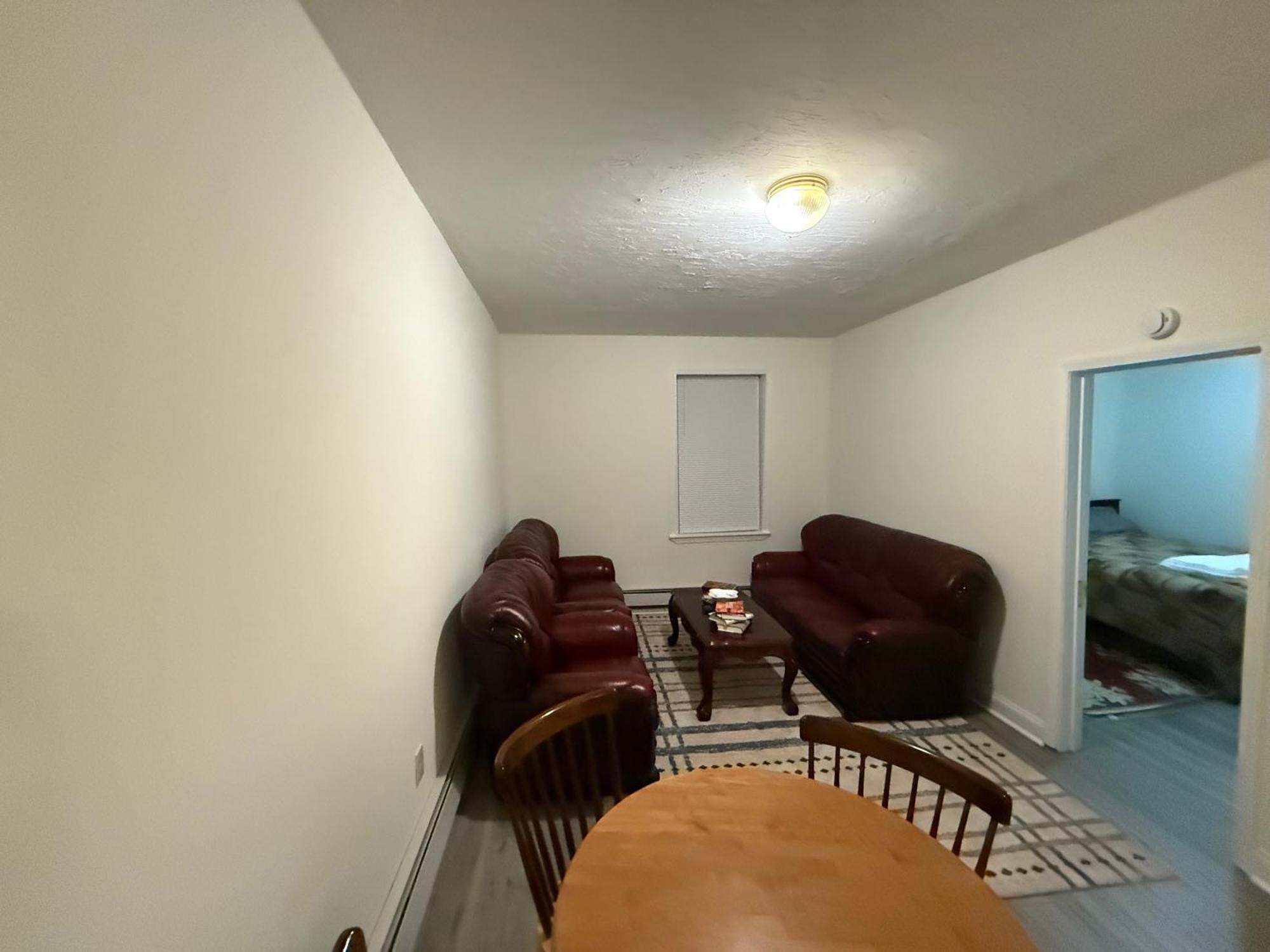 Cozy And Convenient Allston With Private Parking Boston