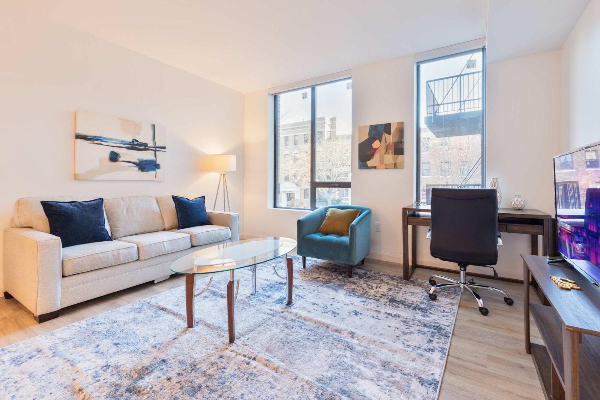Apartment Private Modern With Kitchen Boston