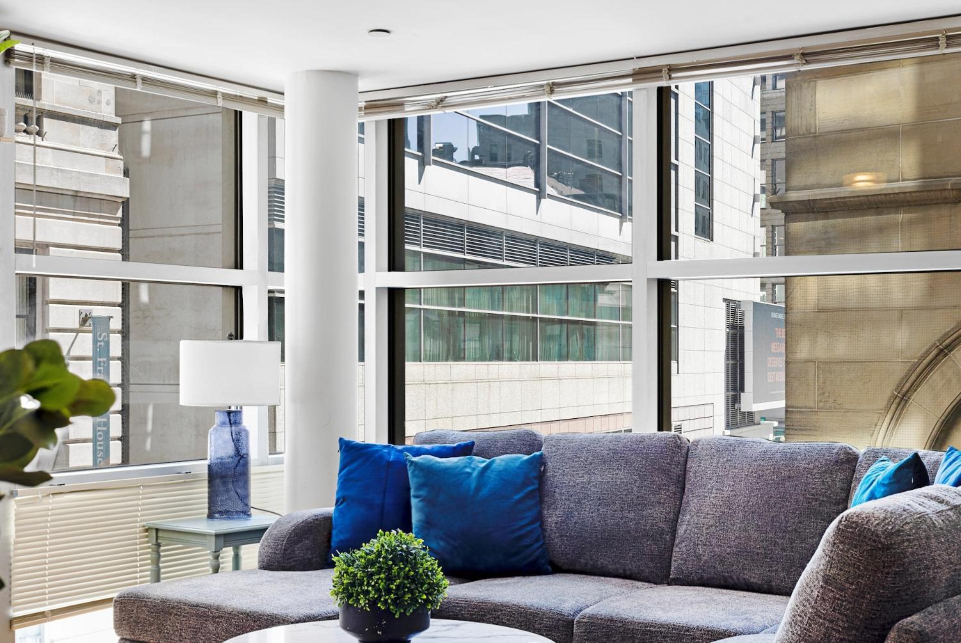 Furnished In Downtown *