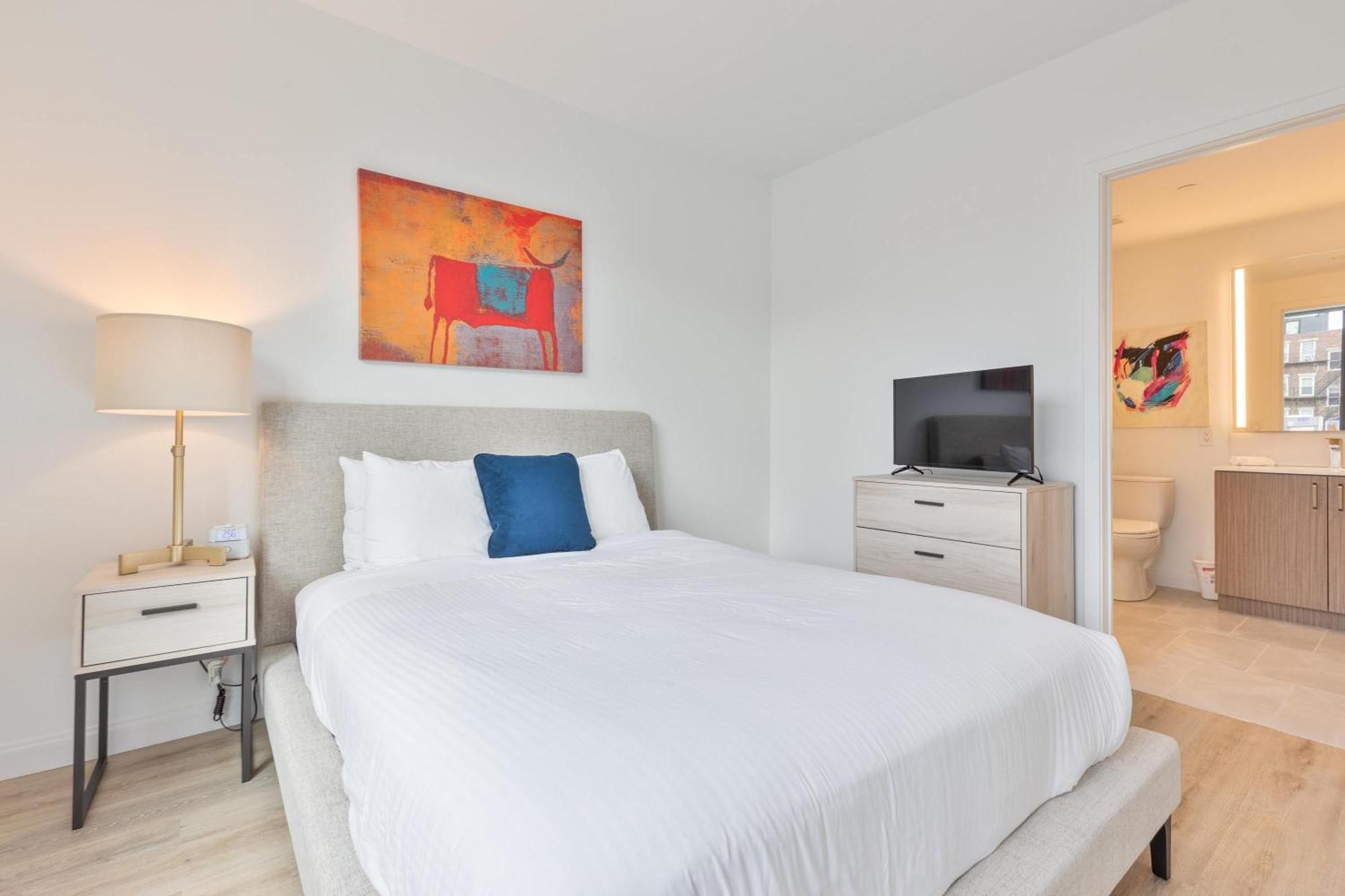 Gorgeous With Kitchen-idl-350 Apartment