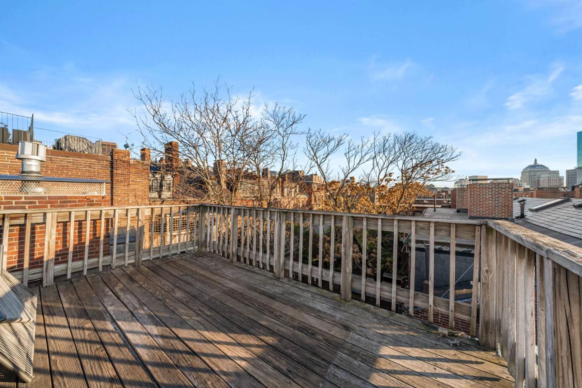 102 Revere Street, Unit 4 Beacon Hill * Boston