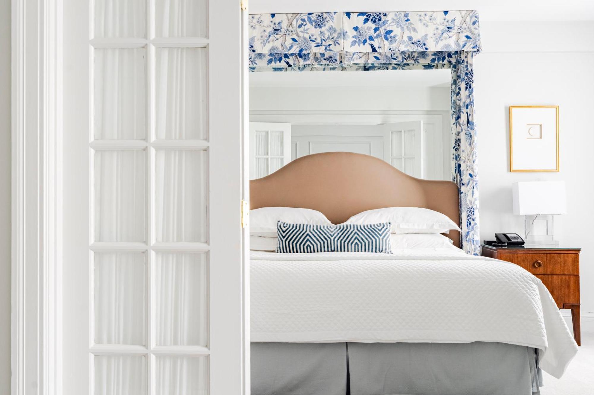 The Eliot Hotel 5*