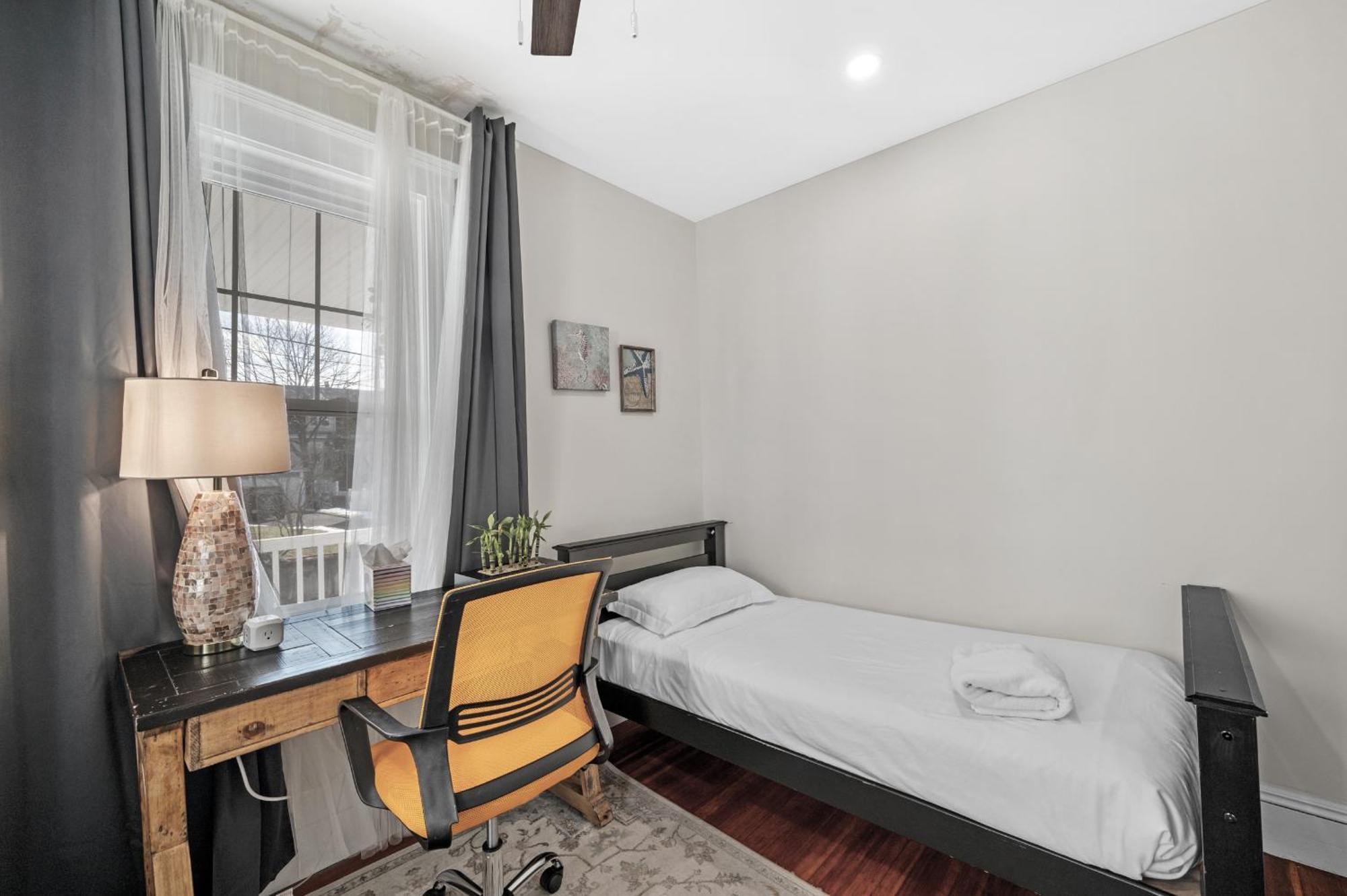 Apartment Roslindale Village *