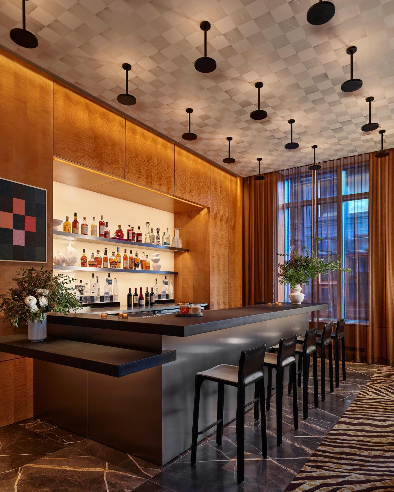 Aka Common Hotel 4*