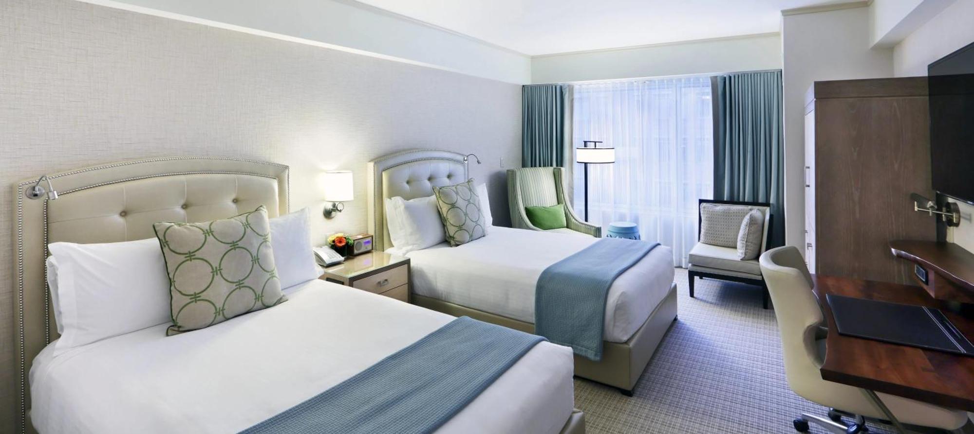 Seaport 4*