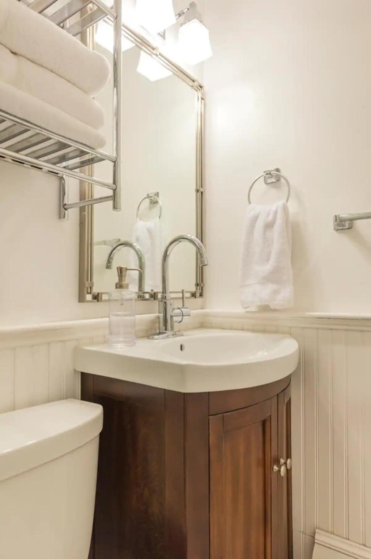 Apartment Lovely Next To Prudential & Newbury St
