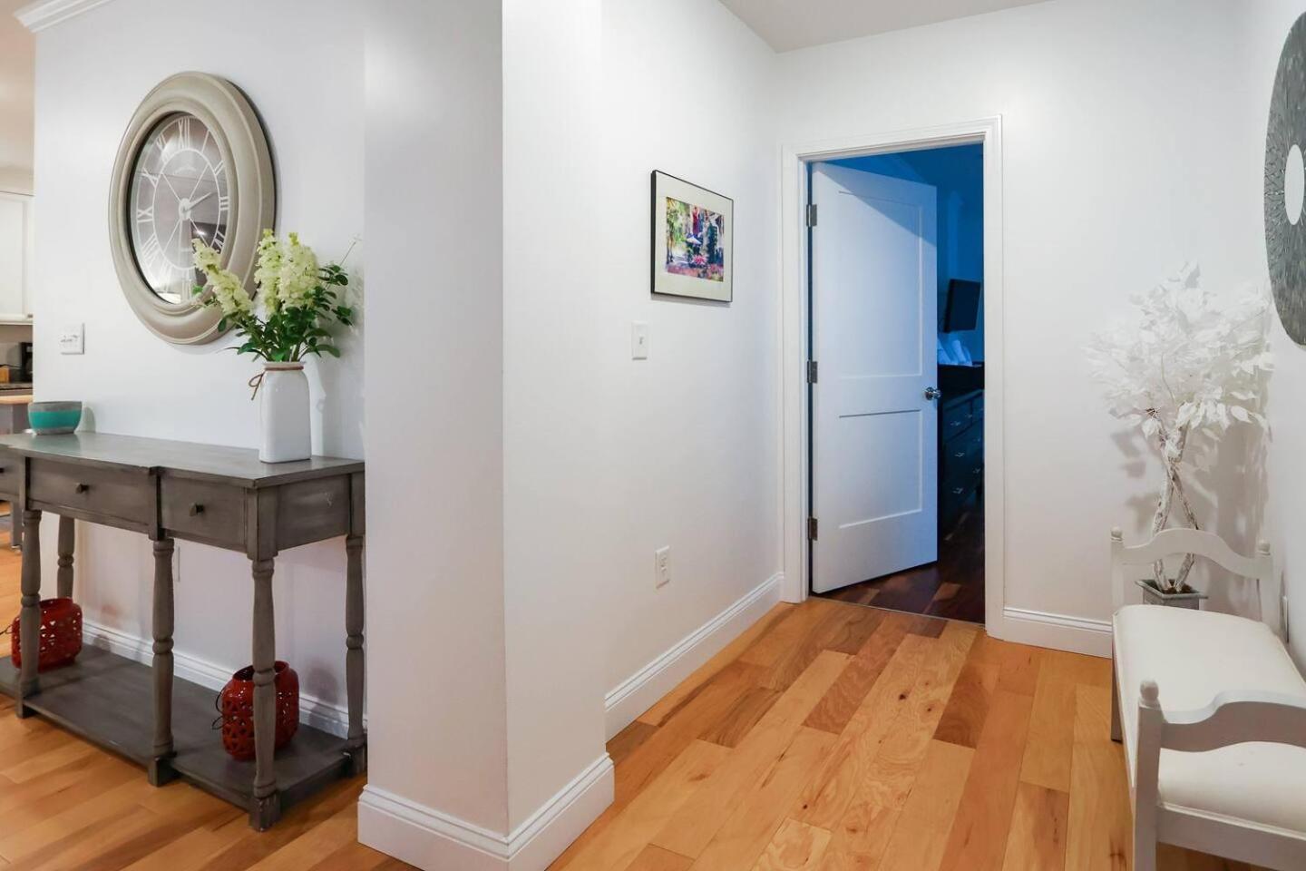 Modern 2-bed, 2-bath, Steps To Northeastern