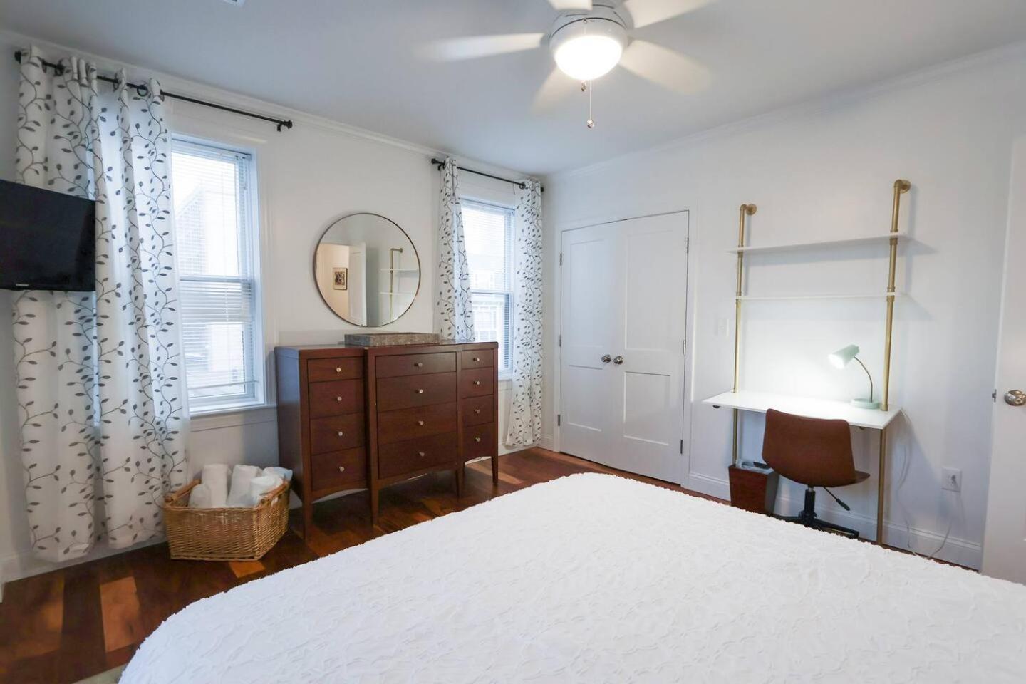 Modern 2-bed, 2-bath, Steps To Northeastern Apartment