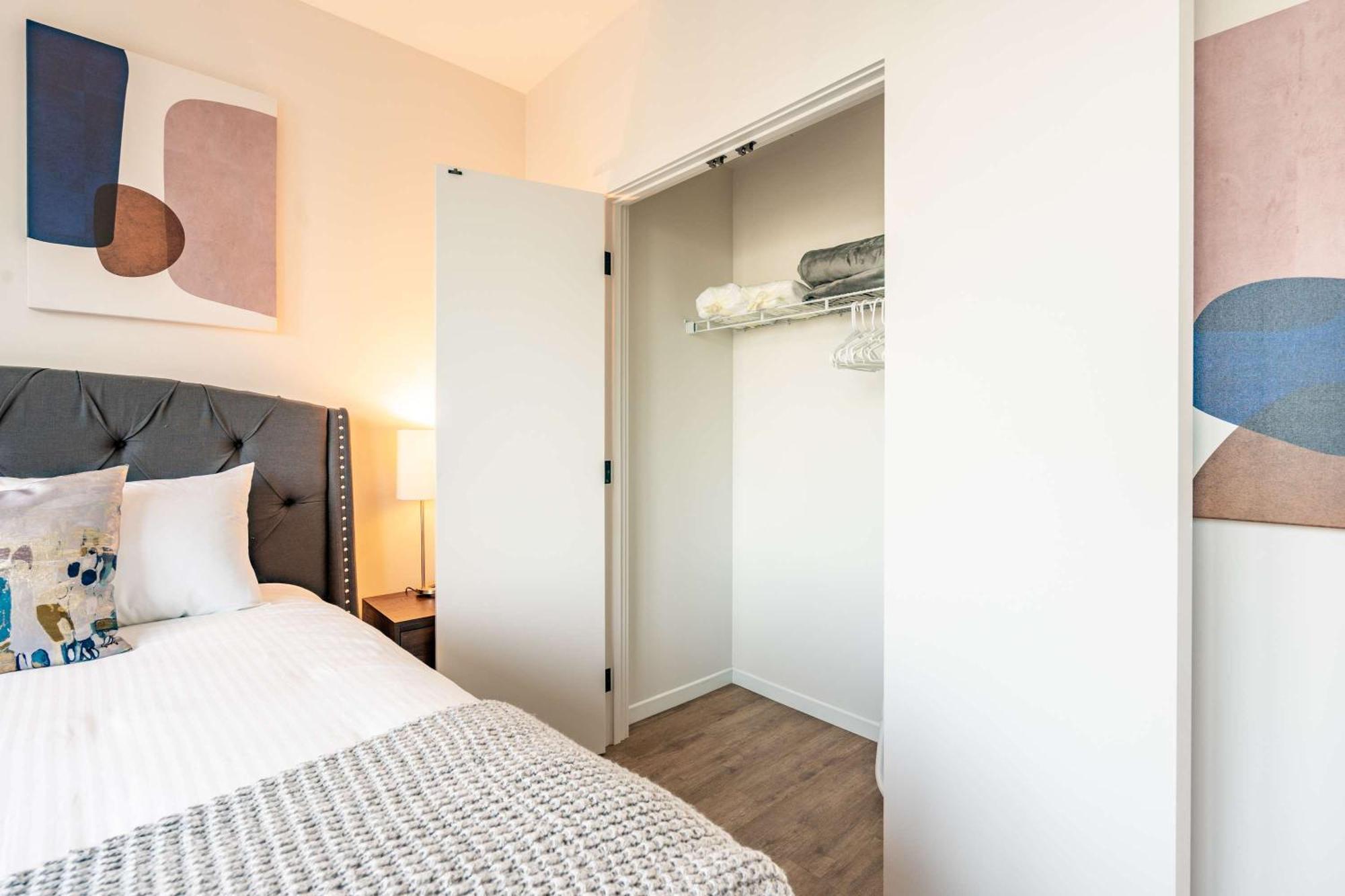 Luxury Heart Of Seaport-alx-1217 * Boston