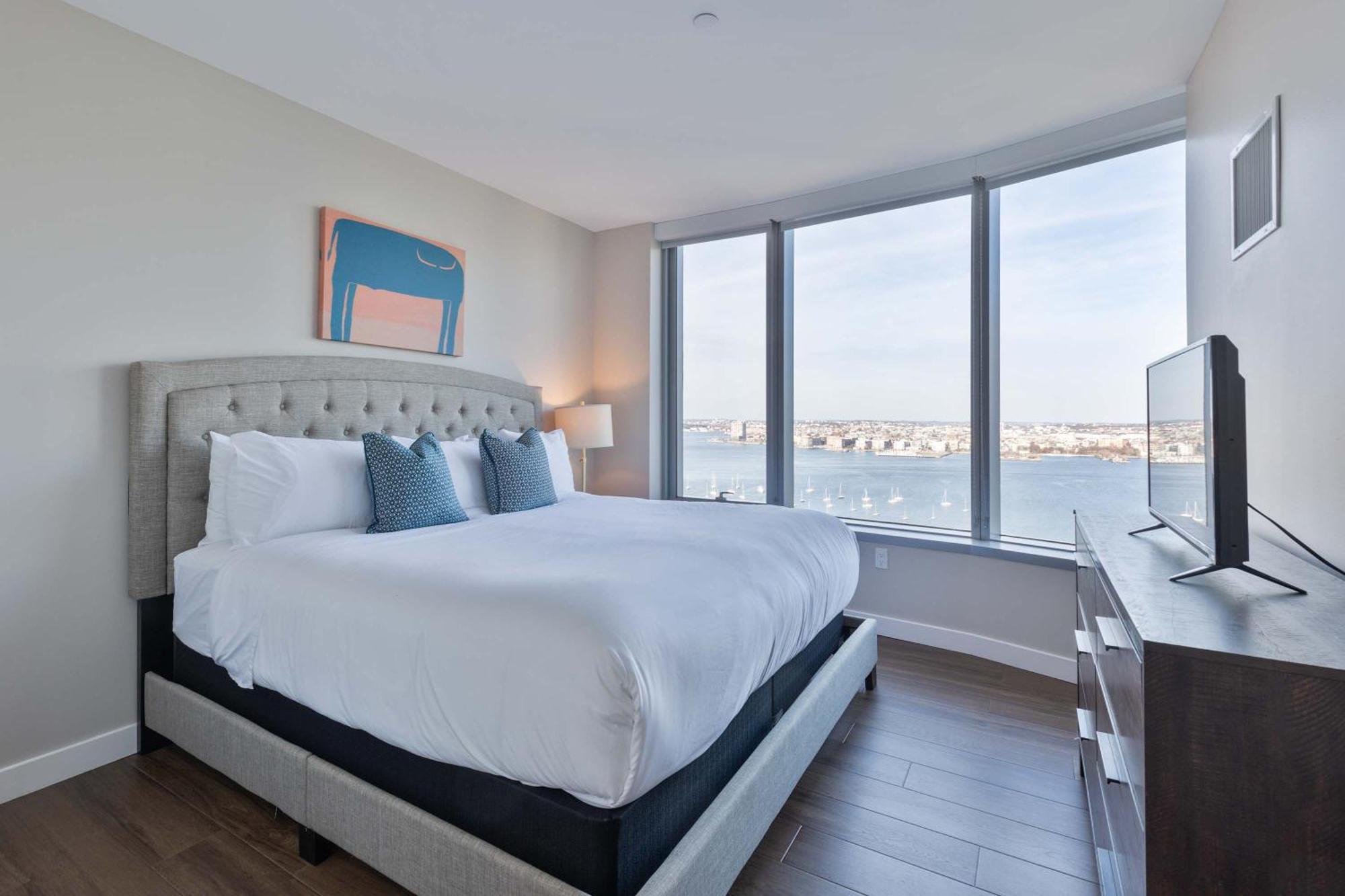 Apartment Entire Downton Seaport *