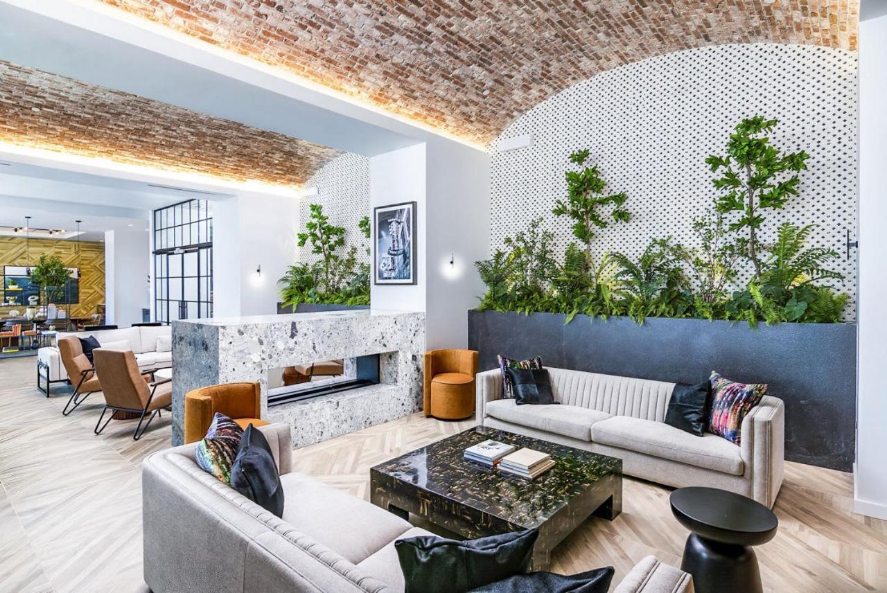 Penthouse South End 1 Bedroom Apartment Boston