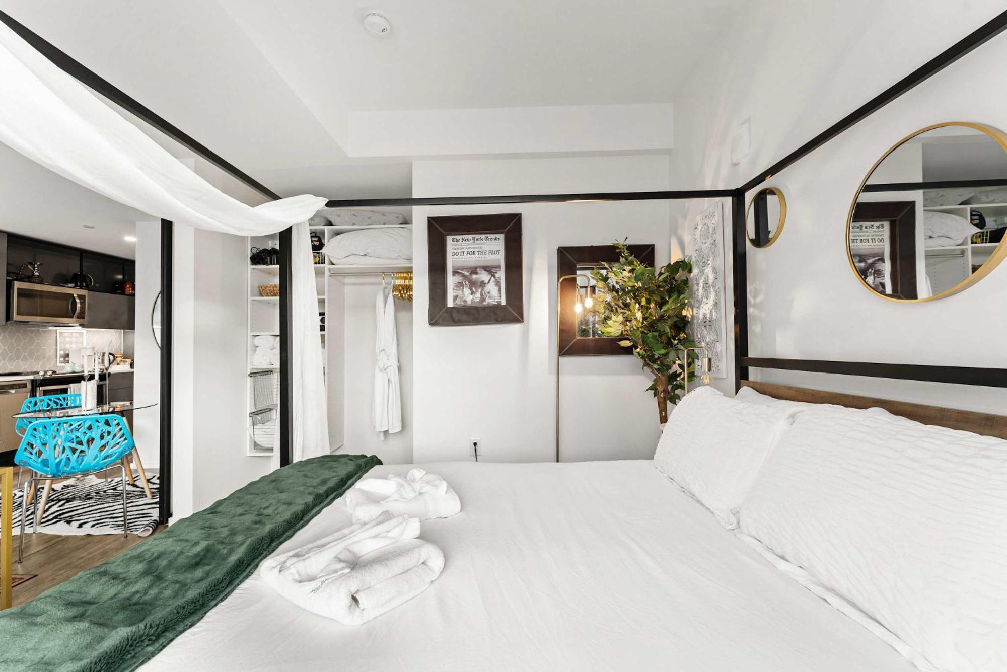 Apartment Penthouse South End 1 Bedroom *