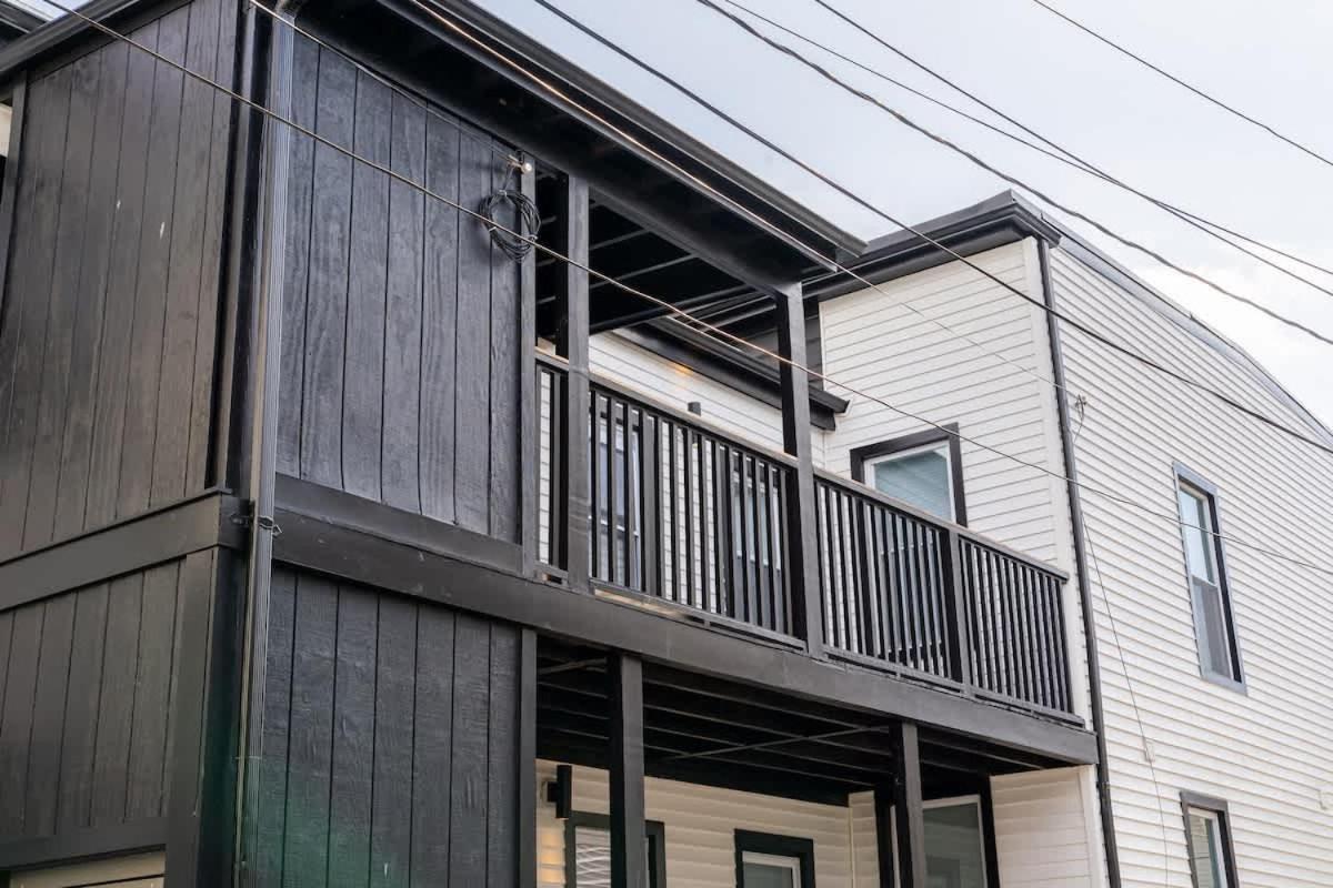Luxury 2 Bed 2 Bath East * Boston