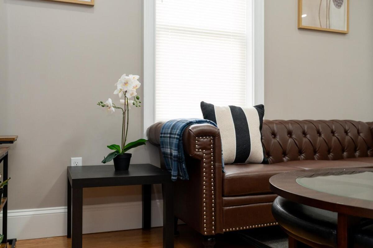 558-2 3Br Boston - Renovated Nest Near Aquarium Apartment Boston