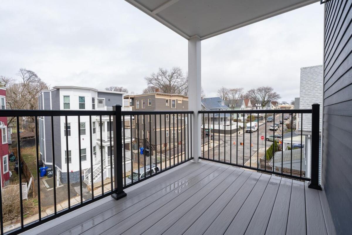 558-2 3Br Boston - Renovated Nest Near Aquarium