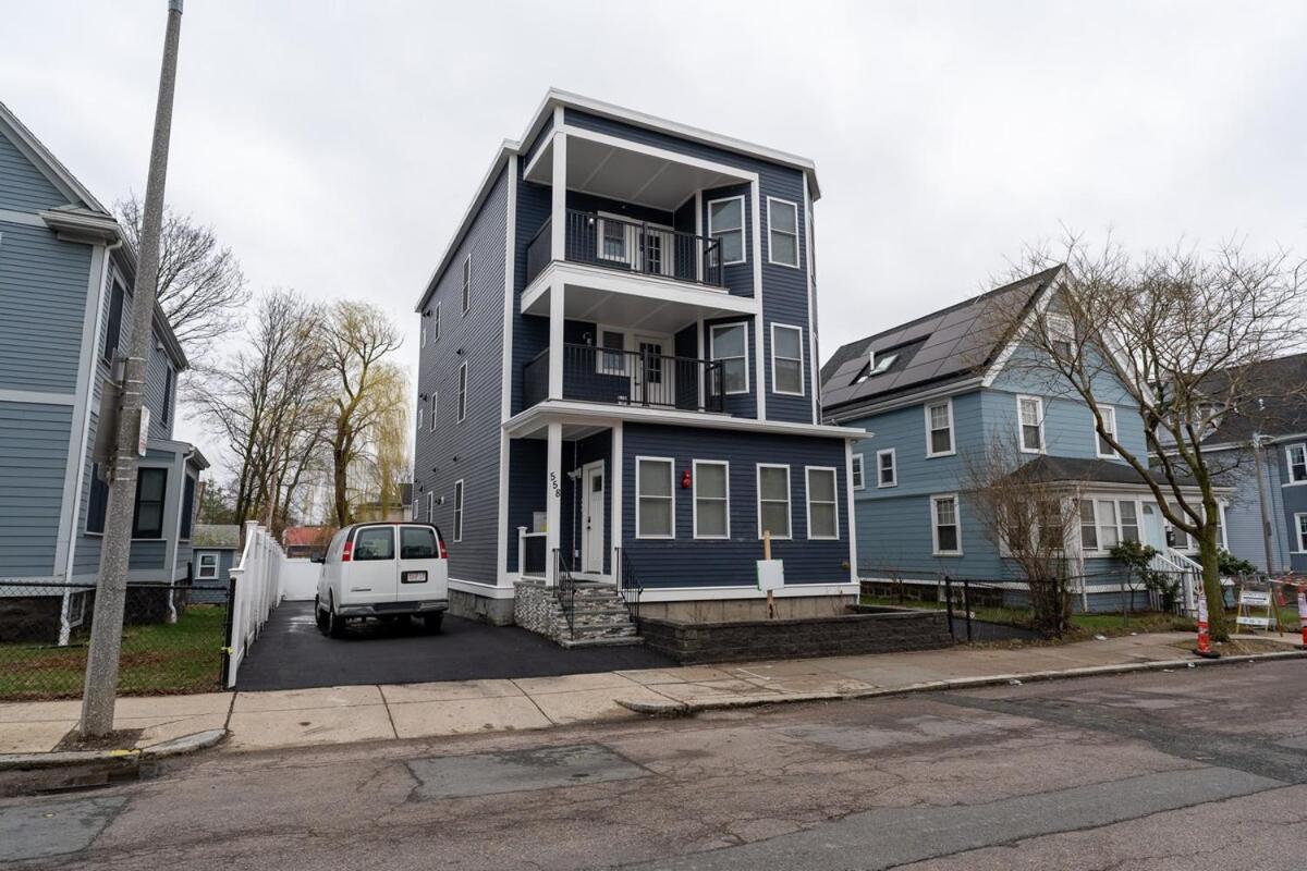 Apartment 558-2 3Br Boston - Renovated Nest Near Aquarium *