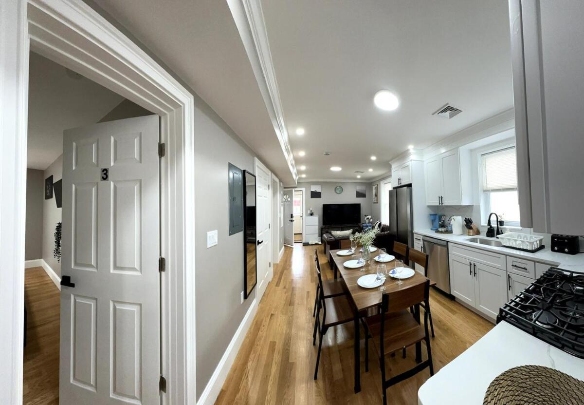 Apartment 558-2 3Br Boston - Renovated Nest Near Aquarium Boston