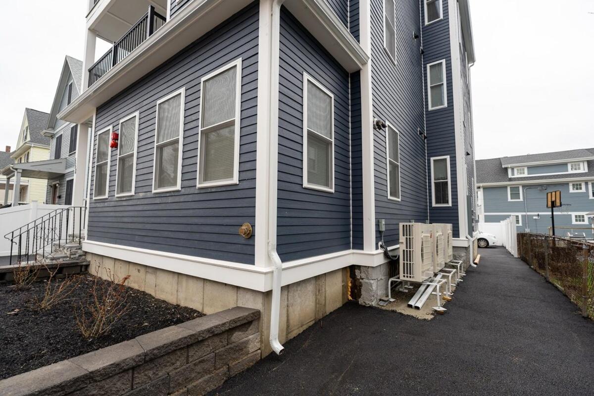 558-2 3Br Boston - Renovated Nest Near Aquarium Apartment