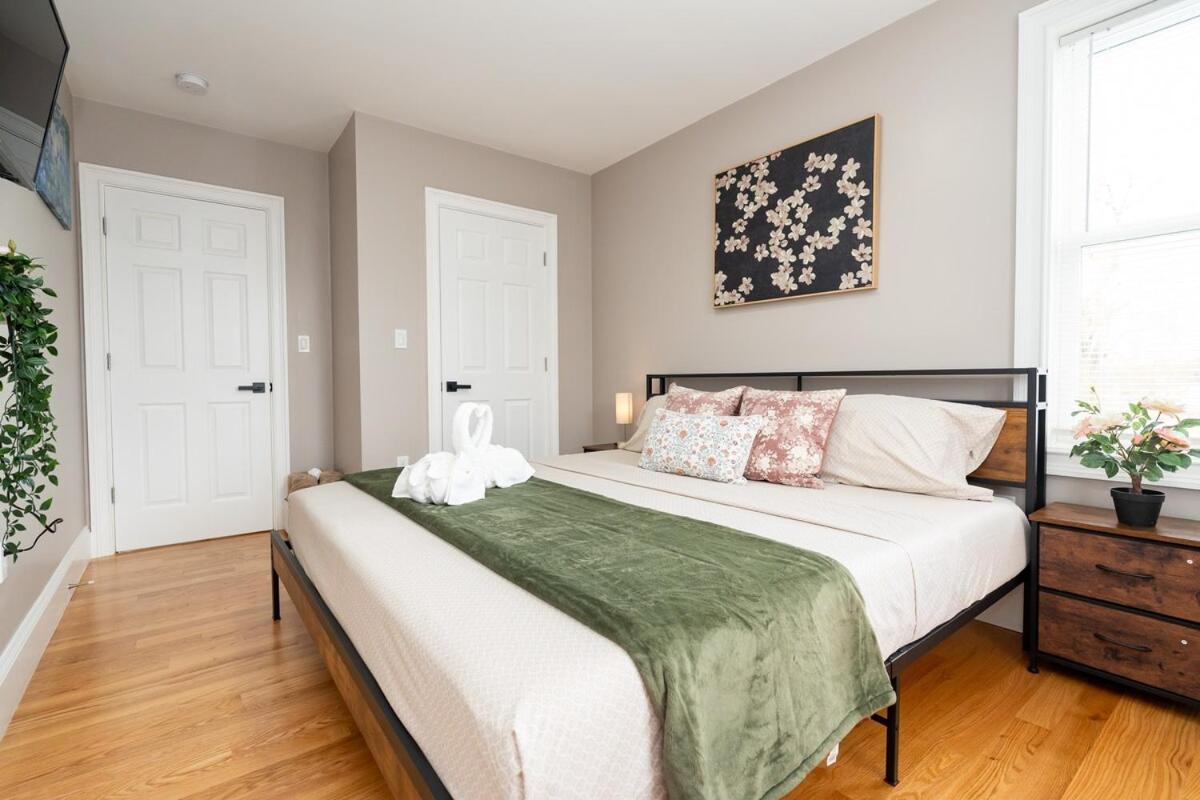 Apartment 558-2 3Br Boston - Renovated Nest Near Aquarium *