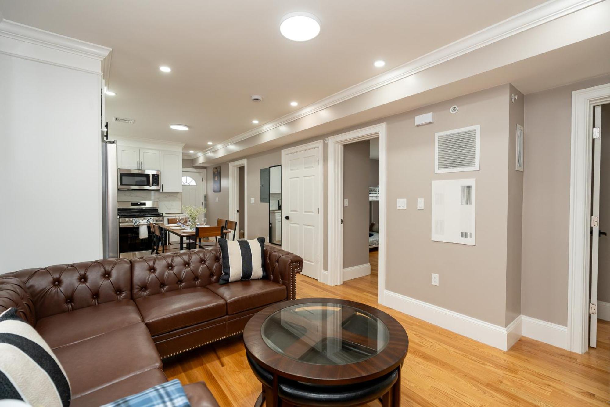 558-1 3Br Boston - Renovated Nest Near Aquarium Apartment Boston