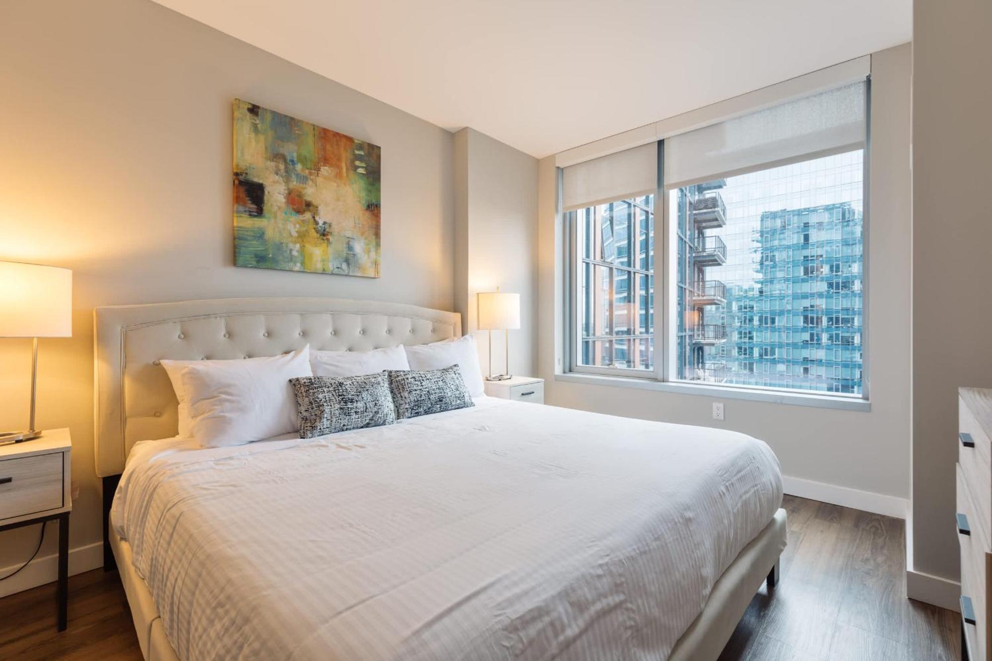 Apartment Luxury With Gym In Seaport - Via-1512
