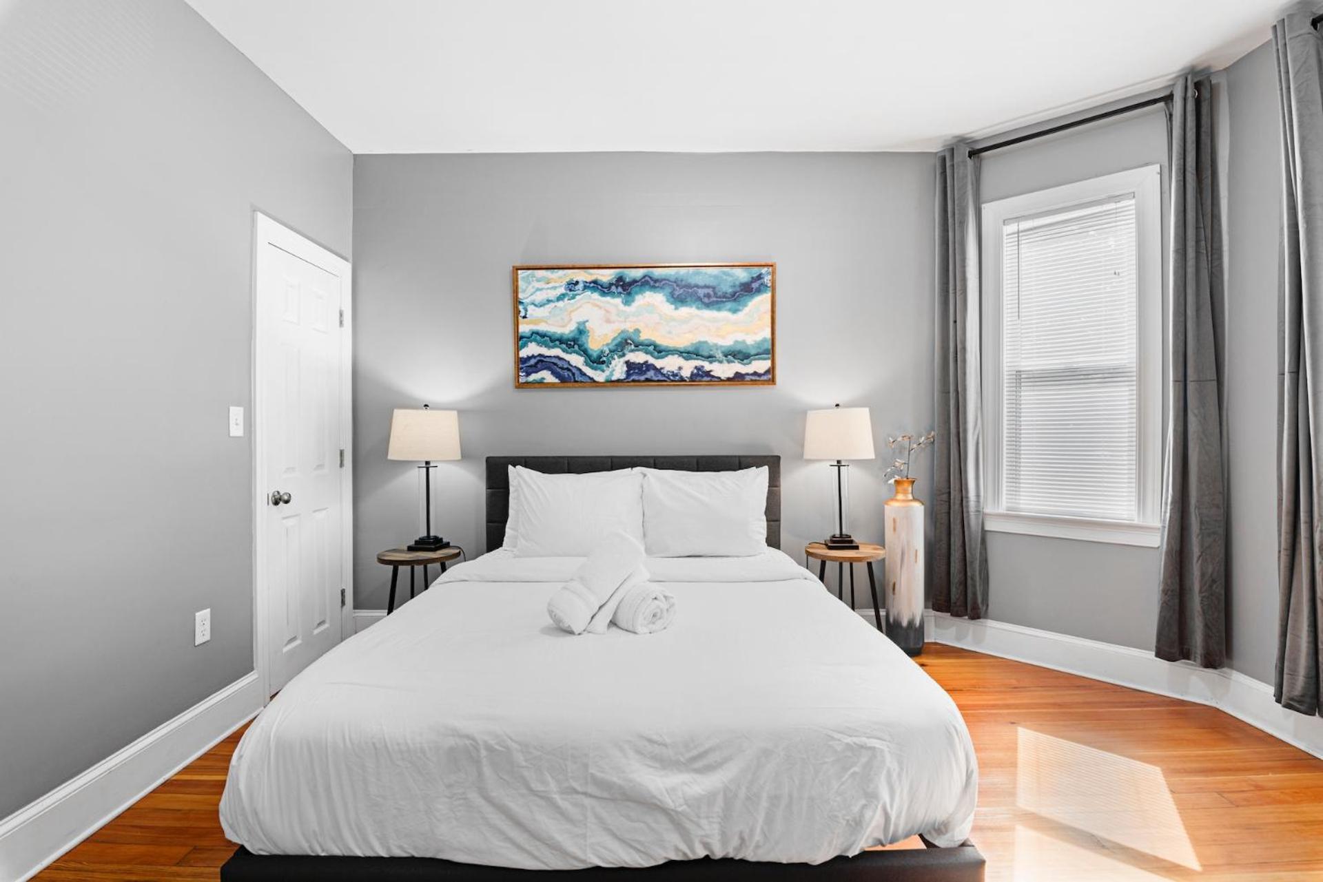 Spacious Near Ashmont - Evonify Boston