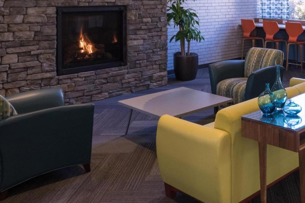 Midtown Motel 2*