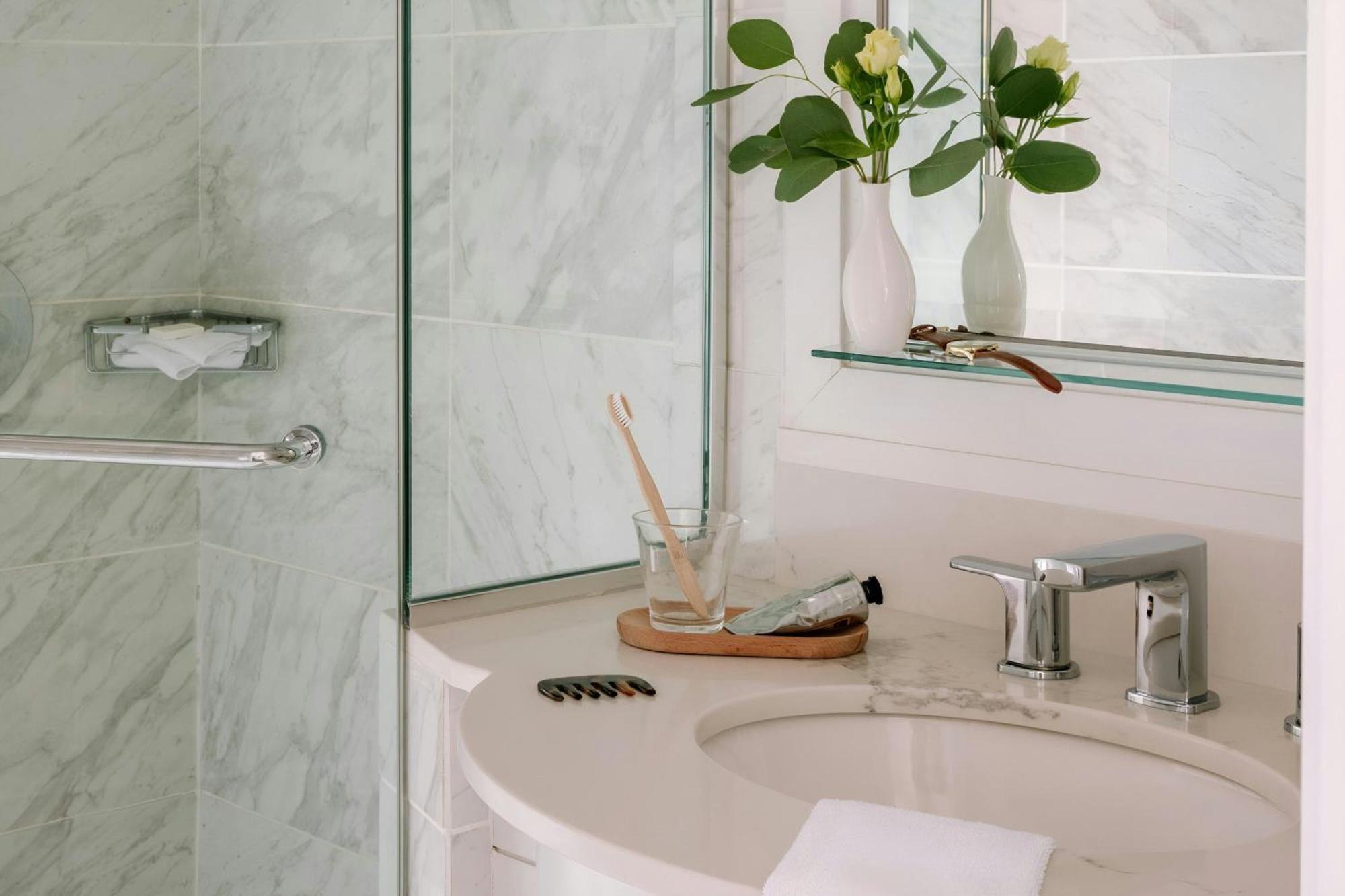 No. 284 Back Bay Hotel, Sonder 4*