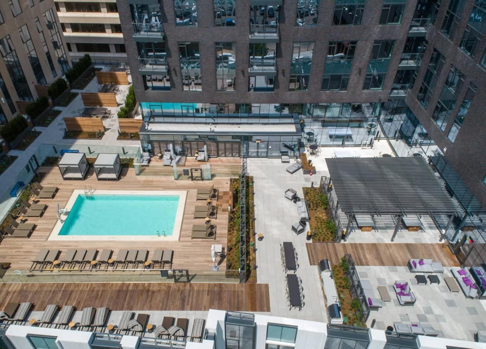 South End Oasis W Pool & Gym Apartment Boston